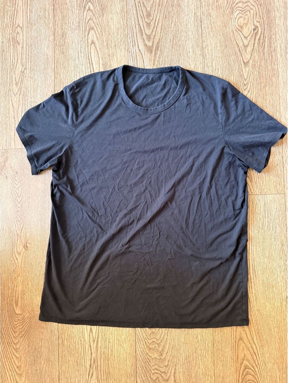 Lululemon Men's Black Short Sleeve Crew Neck Athletic Tee Shirt Size XL